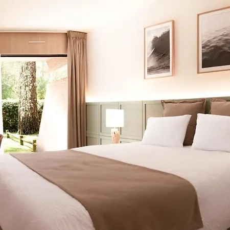 Hoteliere Les Acanthes 2* Soorts-Hossegor