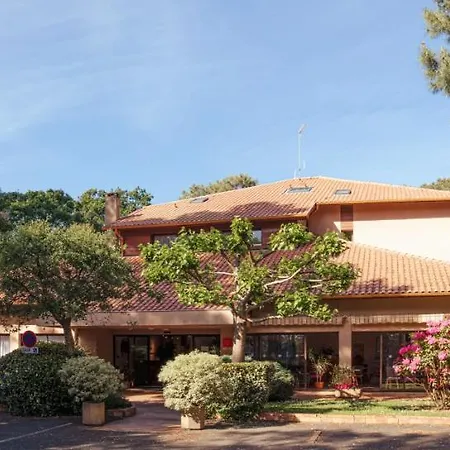 Aparthotel Hoteliere Les Acanthes