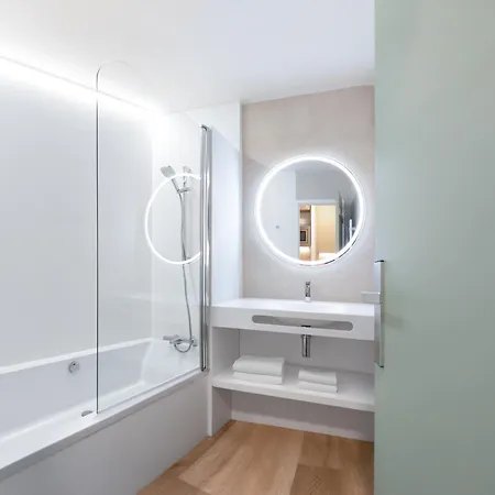 Hoteliere Les Acanthes شقة فندقية