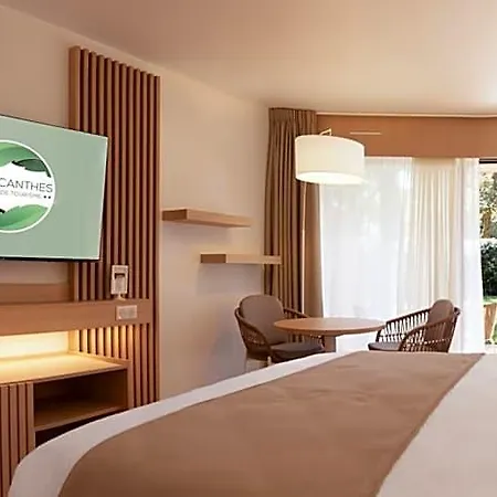 Hoteliere Les Acanthes 2* سورت-هوسيغور