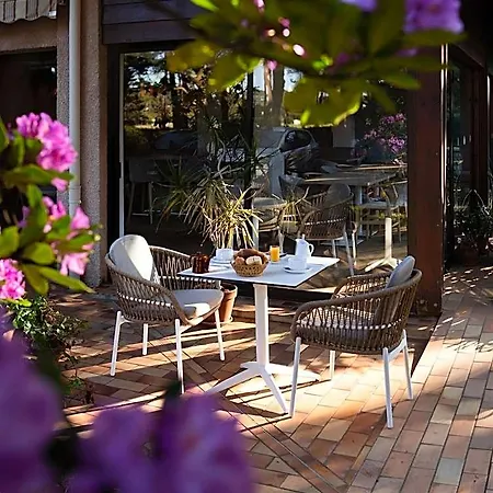 Hoteliere Les Acanthes شقة فندقية سورت-هوسيغور